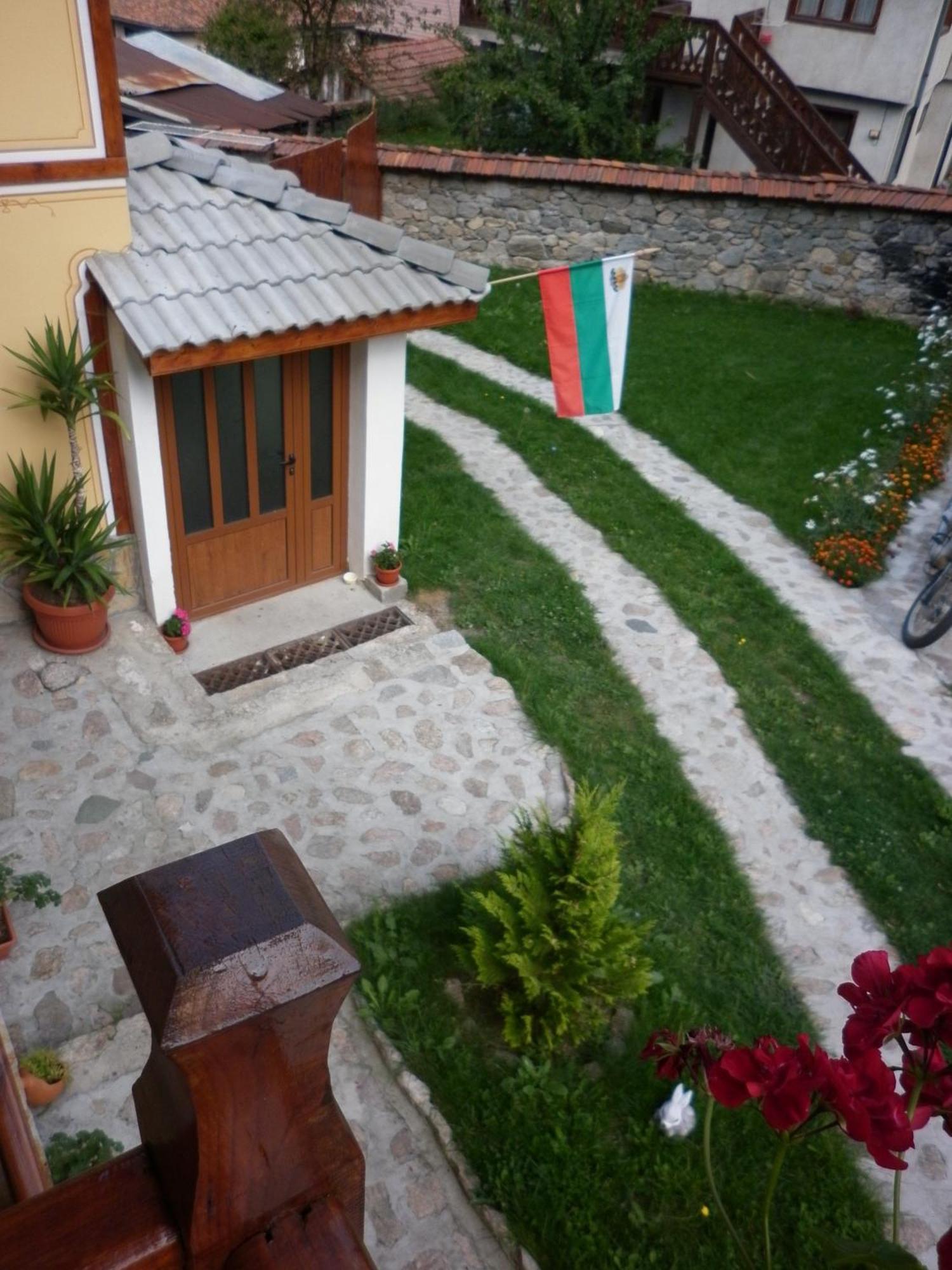 Guest House Mavrudieva Kopriwsztica Zewnętrze zdjęcie